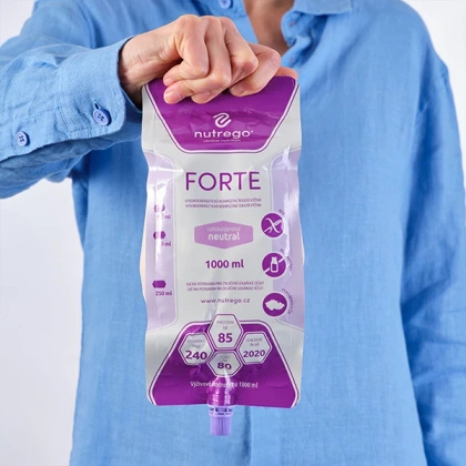 Nutrego FORTE 6 x 1000 ml o smaku neutralnym do zgłębnika / PEG