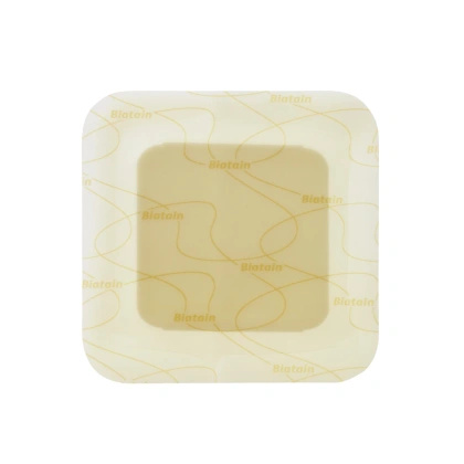 Opatrunek piankowy Biatain Adhesive, przylepny 12,5 x 12,5 cm (1 szt.)